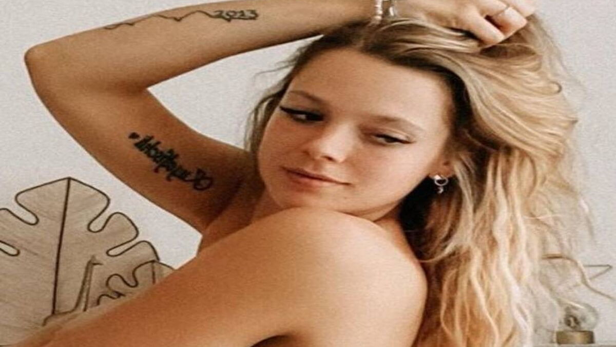 Anne Wünsche weiß nicht, was sie in Bezug auf ihr neues Familienmitglied machen soll