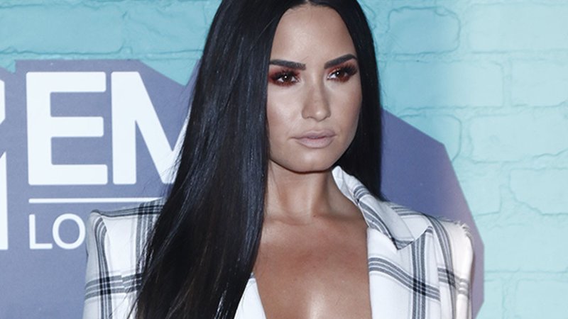 Demi Lovato prangert Donald Trump in ihrem politischen Lied \'Commander in Chief\' an
