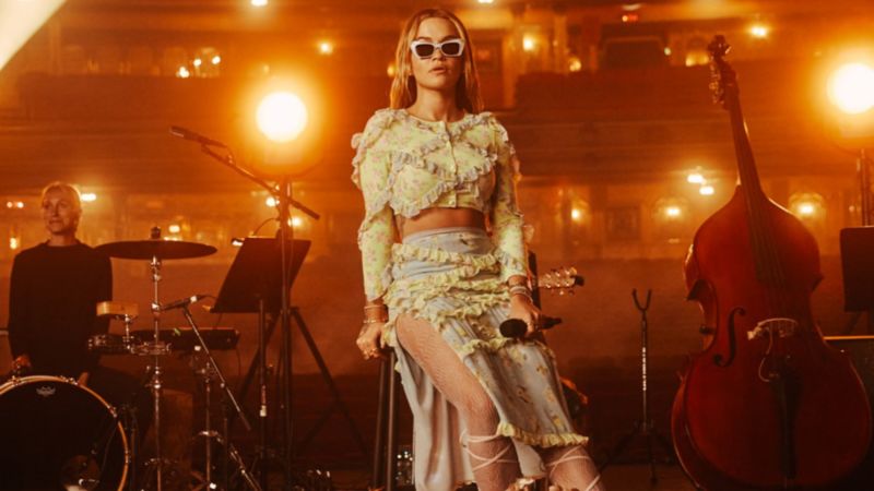 Rita Ora veröffentlicht Exklusiv-Version von \'Bang Bang\'
