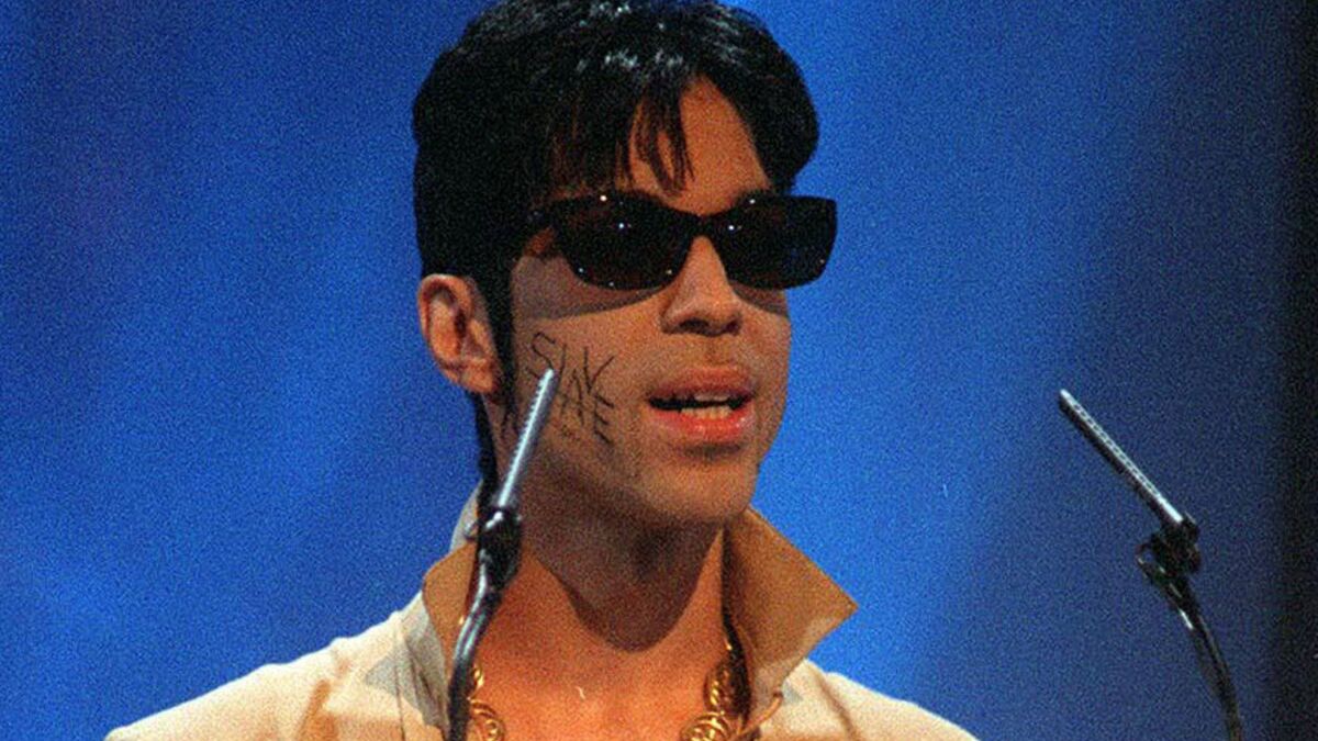 Prince veröffentlicht Musik, die noch nicht gehört wurde