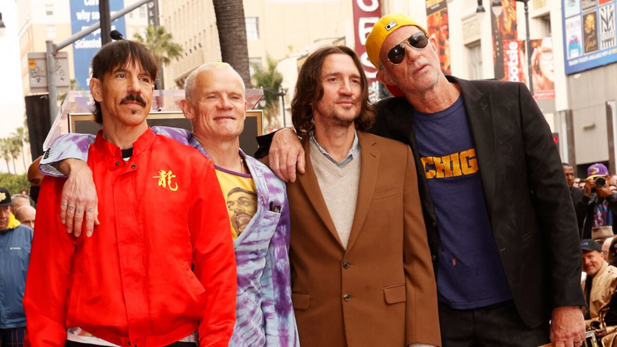Flea erwägt Neuaufnahmen des Red Hot Chili Peppers-Debütalbums