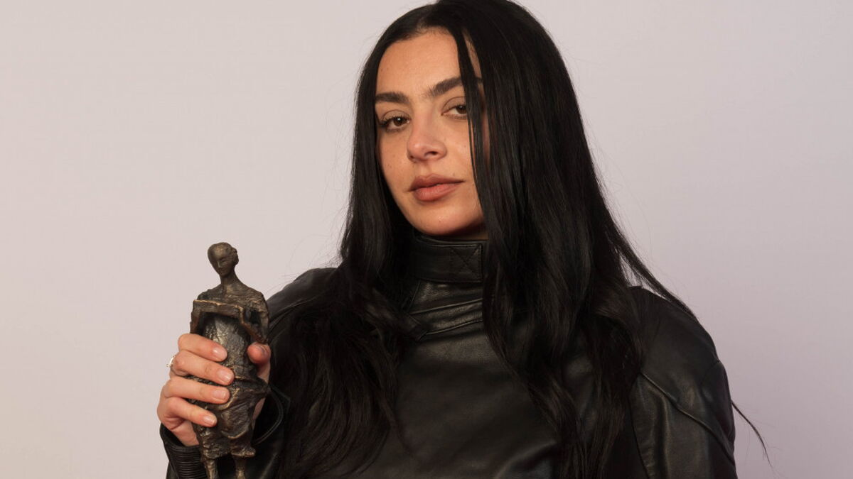 'Bin kaum Bob Dylan': Charli xcx bei Ivor Novello Awards zur Songwriterin des Jahres gekürt