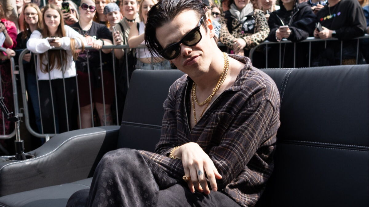 Yungblud: Sein neues Album 'Idols' ist ein 'kompromissloses Abenteuer'