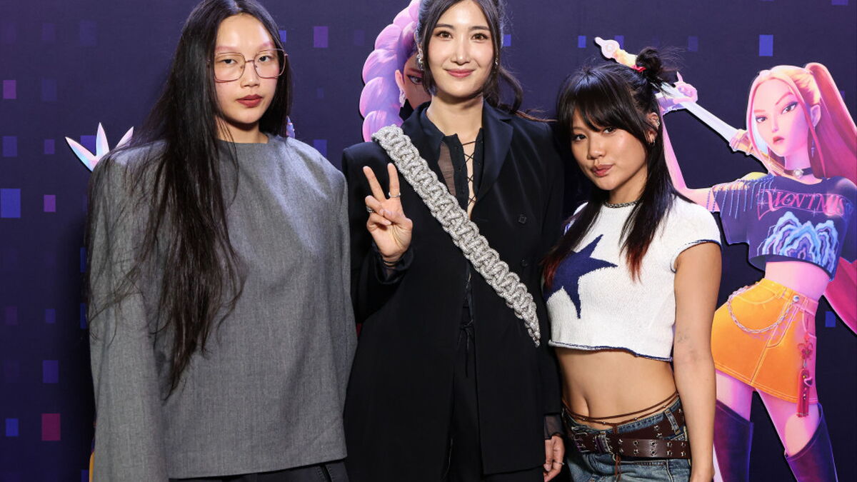 Band HUNTR/X aus 'KPop Demon Hunters' nimmt an der Macy's Thanksgiving Day Parade teil